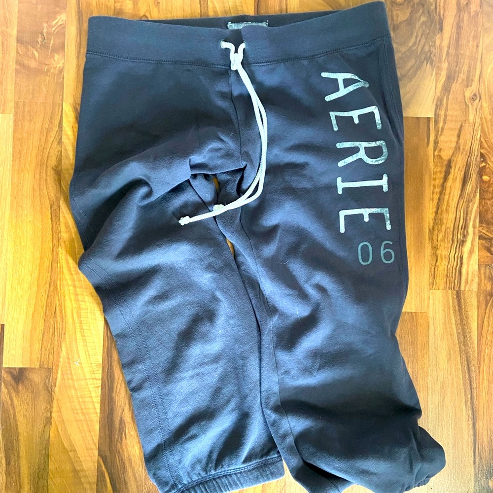 Aerie - The Girly Crop Sweatpants